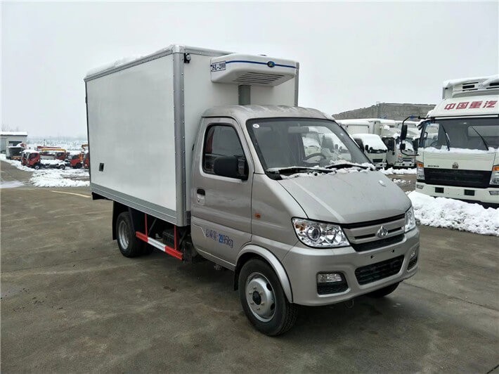 CHANGAN 3ton Live Fish Transport Cooling Chiller Truck