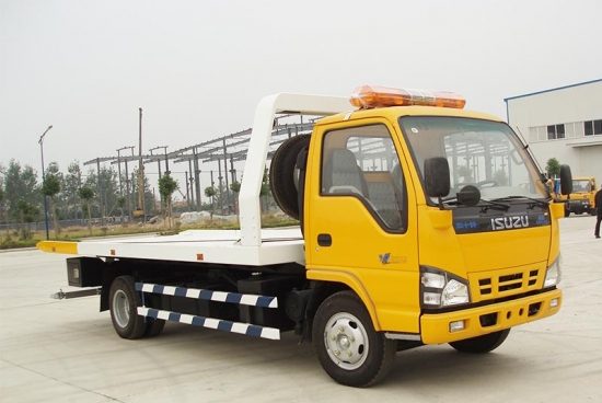 ISUZU 600P 4 ton Freeway Rescue Two Flatted Recovery Wrecker Tow Truck