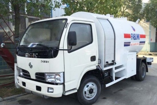 Dongfeng 5500 Liter Propane Storage Tank Truck