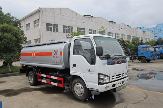 ISUZU 600P 5cbm Small Fuel Tanker Truck