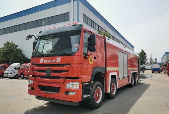 Sinotruk HOWO 20000L Foam Fire Fighting Truck