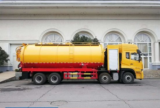 DONGFENG KINGLAND 20000L Industrial Global Cleaning Sewage Suction Truck