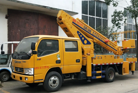 DONGFENG Remote Controlled 52ft Telescopic Aerial Platform Trucks