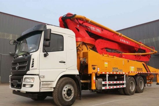 SHACMAN 6×4 Heavy-duty 38m Concrete Pump Truck