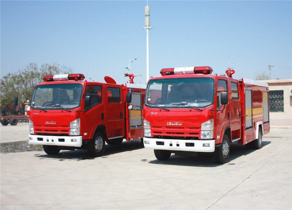 ISUZU 3000 liter Water Tank Fire Engine