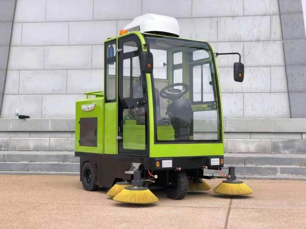 CL1200 4 Wheels Battery Operated Ride On Car Parking Mechanical Road Sweeper