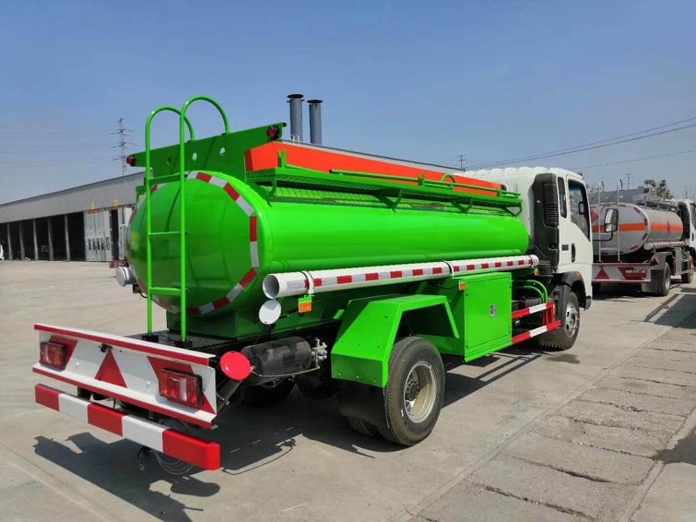 ISUZU FVR 18000 liter petrol tank truck