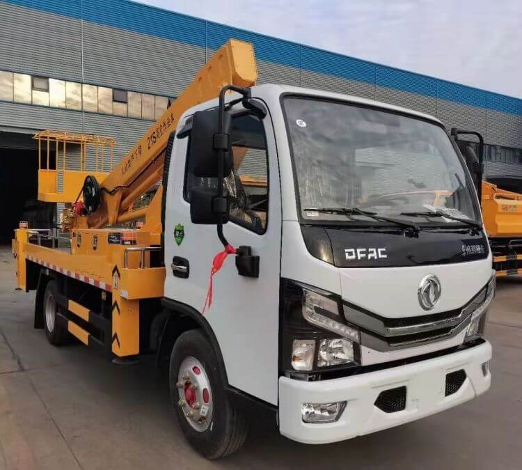 DONGFENG Manual Controlled Telescopic Aerial Truck Equipment