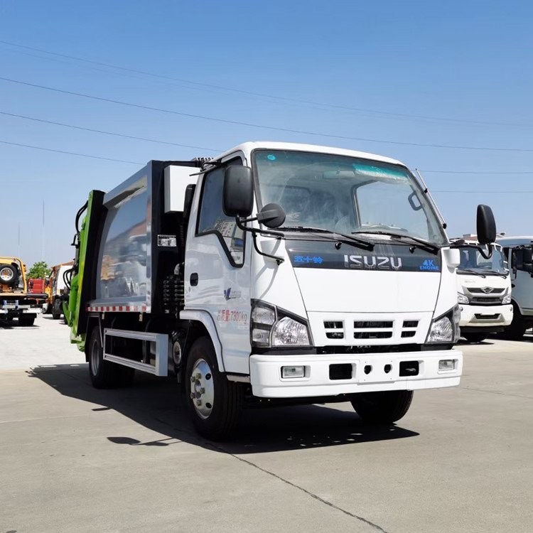 ISUZU 100P 5cbm garbage container trash compactor truck