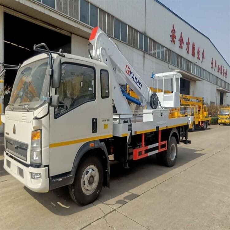 HOWO 14 Meters Folding Type Skylift Platform Truck