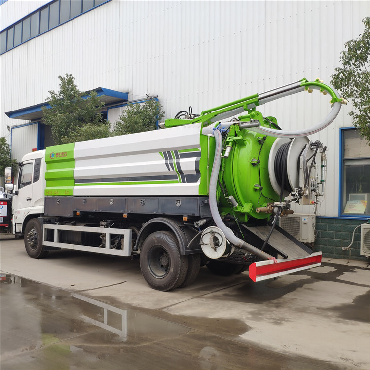 DFAC Automatic 12Tons Sewer suction and cleaning truck vacuum truck for sale