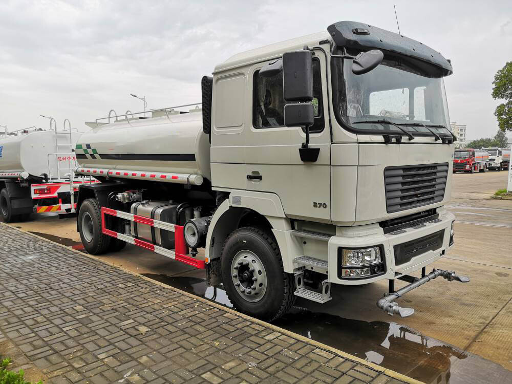 DFAC brand new 4×2 10 Cubic Meters Water carrier water sprayer Tank Water Sprinkler Truck Manufacture price